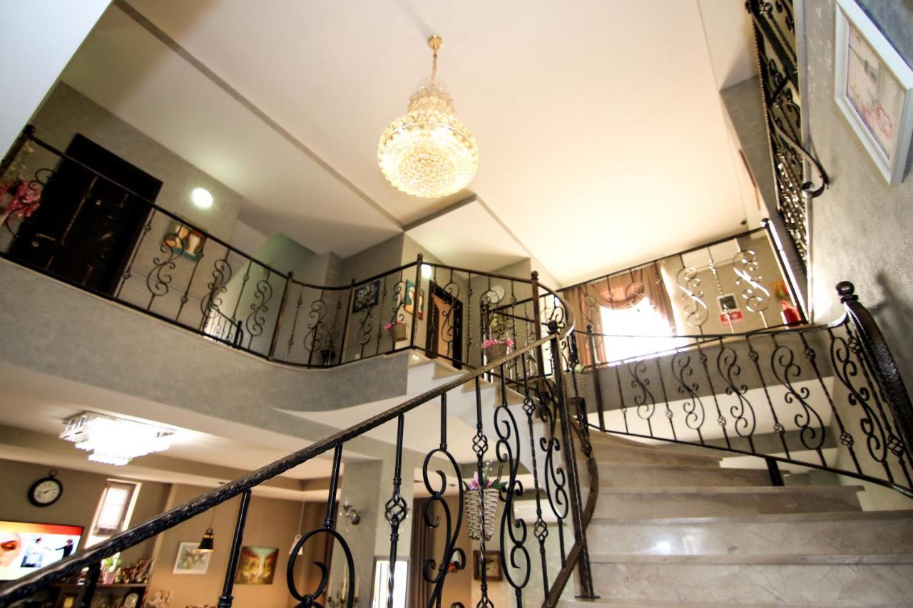 Hotel Salmer Tbilissi Extérieur photo