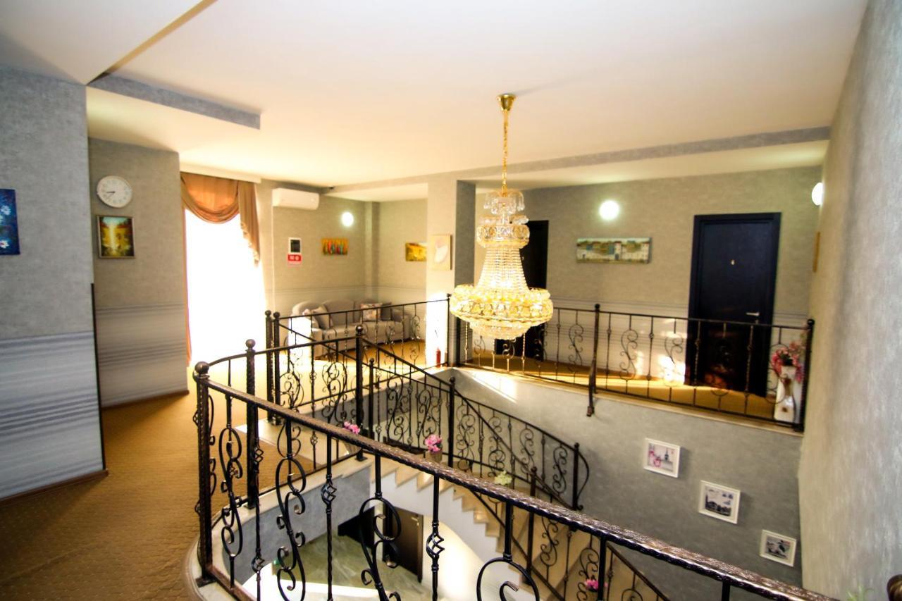 Hotel Salmer Tbilissi Extérieur photo